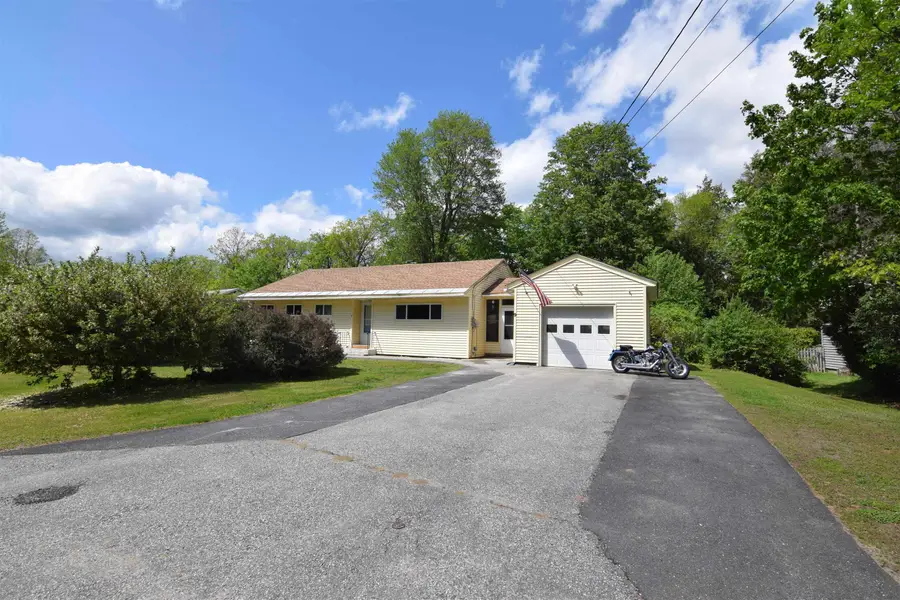 9 Wildwood Avenue, Claremont, NH 03743 - #2