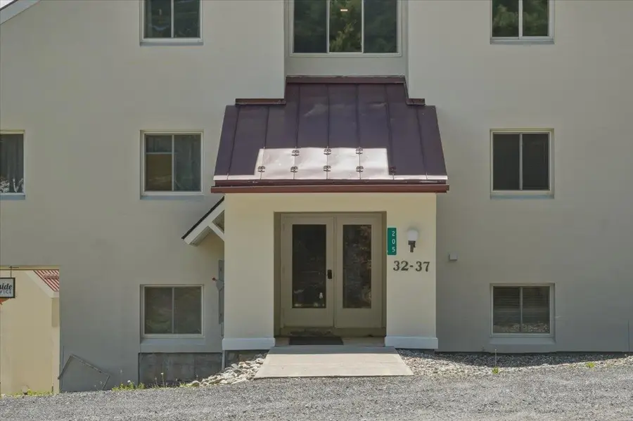205 Mountainside Drive #35, Warren, VT 05674 - #3