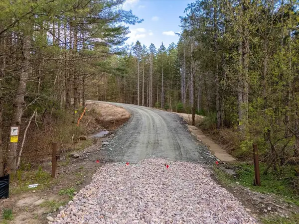 91 Governor Peck Road #Lot 5, Jericho, VT 05465