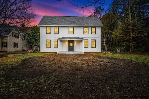 9 High Street, Boscawen, NH 03303