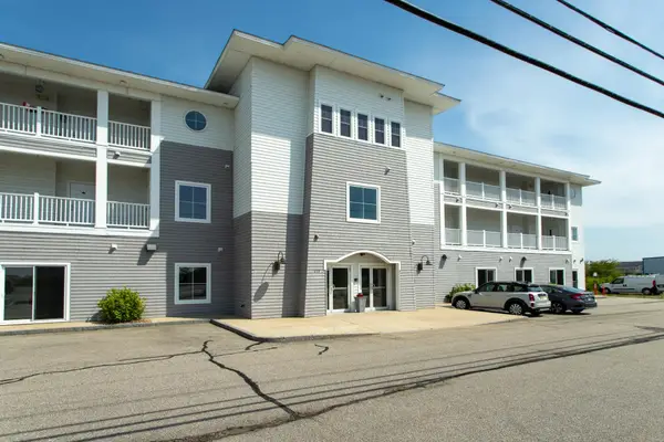 419 Route 286 #102, Seabrook, NH 03874