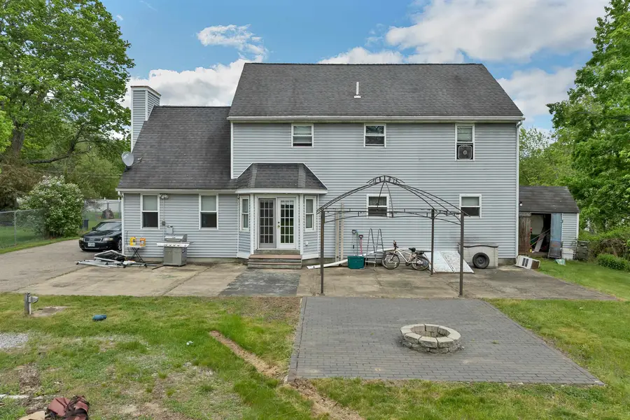 12 Chester Road, Derry, NH 03038 - #3