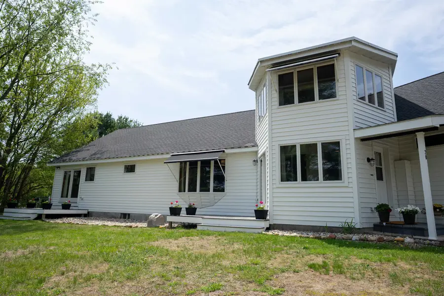 20 Mirror Lake Drive, Mirror Lake, NH 03853 - #2