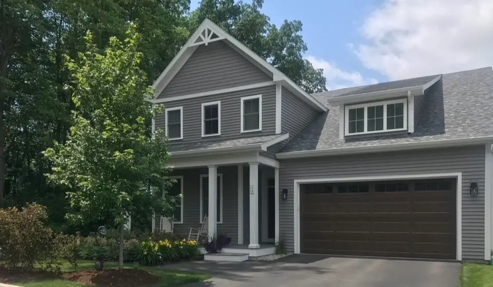 68 Laurentide Lane, South Burlington, VT 05403 - #1