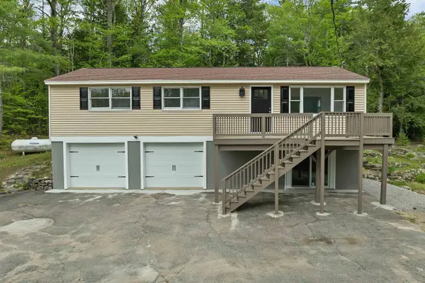 34 Hollings Road, Webster, NH 03303