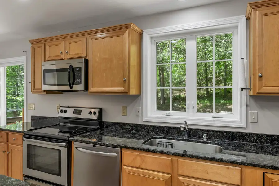 10 Edwin Lane, Newmarket, NH 03857 - #3