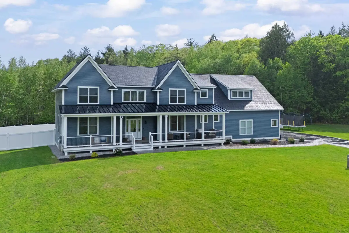 13 Stone Creek Drive, Brentwood, NH 03833 - #1