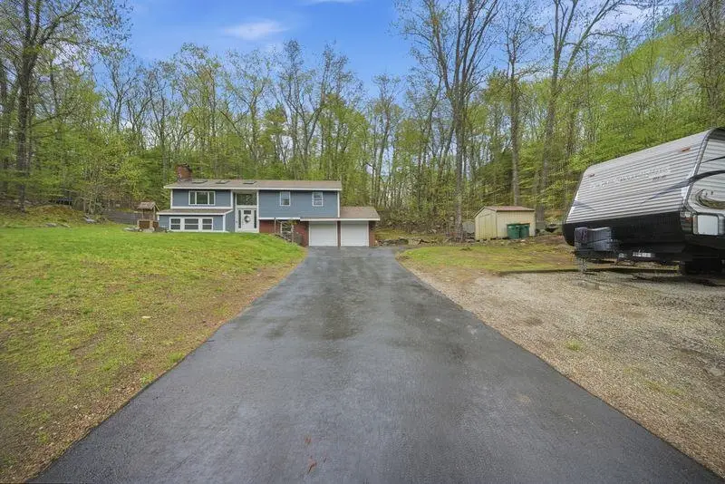 10 Hillside Road, Kingston, NH 03848 - #1