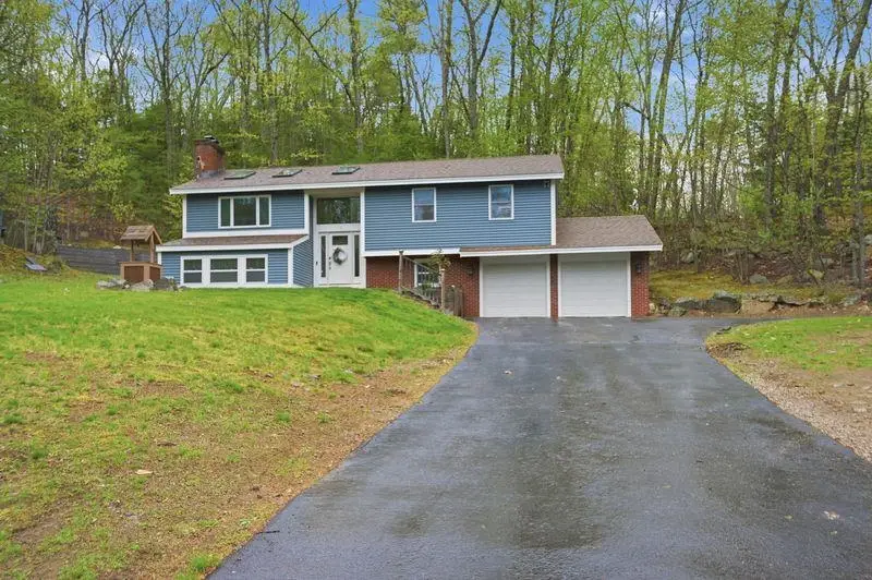 10 Hillside Road, Kingston, NH 03848 - #3