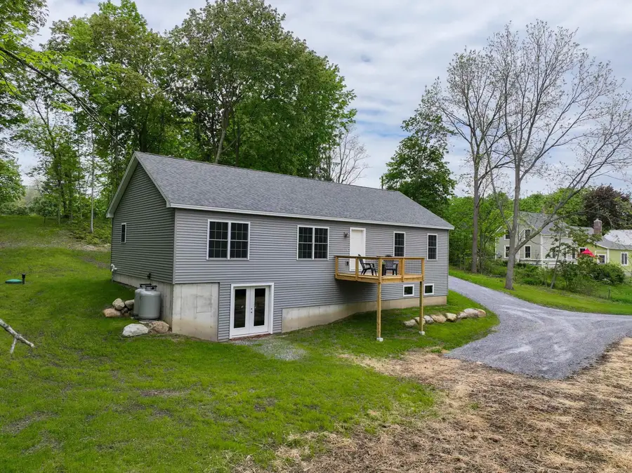 261 School Street, Shoreham, VT 05770 - #2