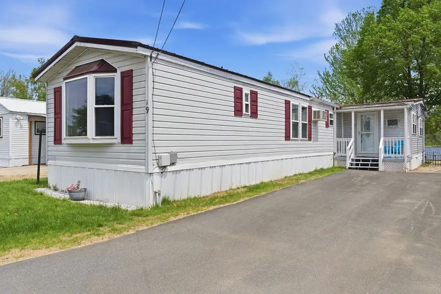 19 Esther Lane, Northwood, NH 03261 - #3