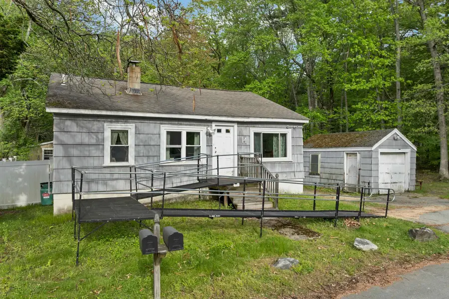 14 Belmont Street, Salem, NH 03079 - #2
