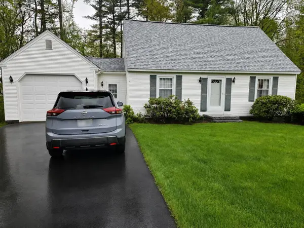 21 Harvest Drive, Hooksett, NH 03106-1902