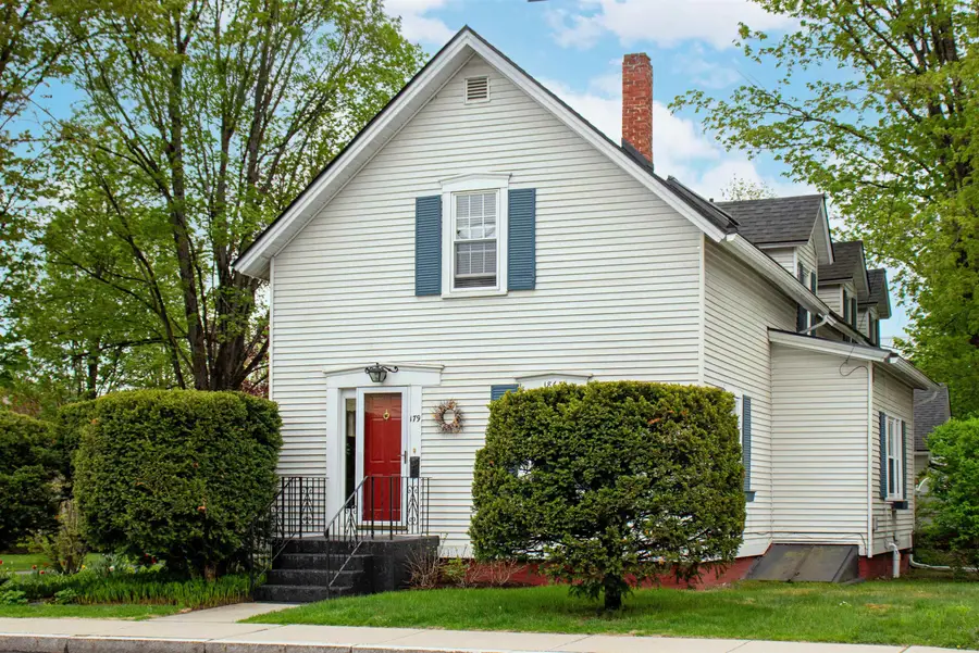 179 Mount Pleasant Street, Saint Johnsbury, VT 05819 - #3