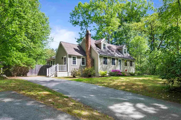 6 Patricia Avenue, Exeter, NH 03833