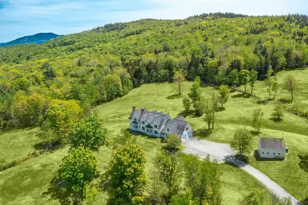 1702 North Puckerbrush Road, Reading, VT 05062