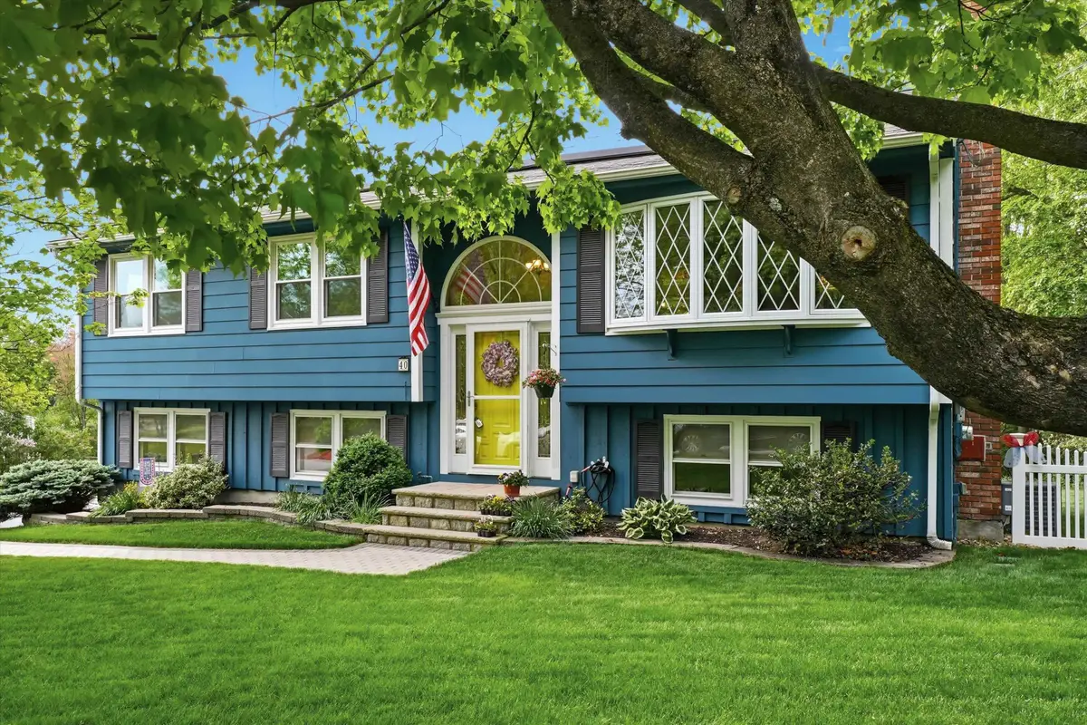 40 Sherwood Circle, Salem, NH 03079 - #1