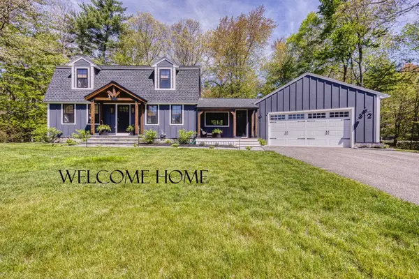 32 Century Lane, Litchfield, NH 03052