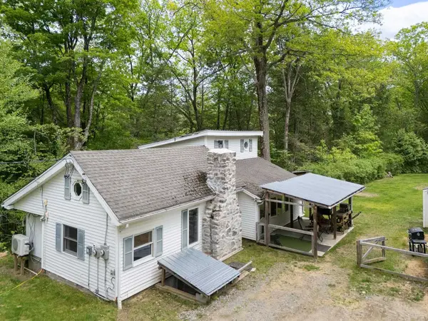 1644 Upper Dummerston Road, Brattleboro, VT 05301