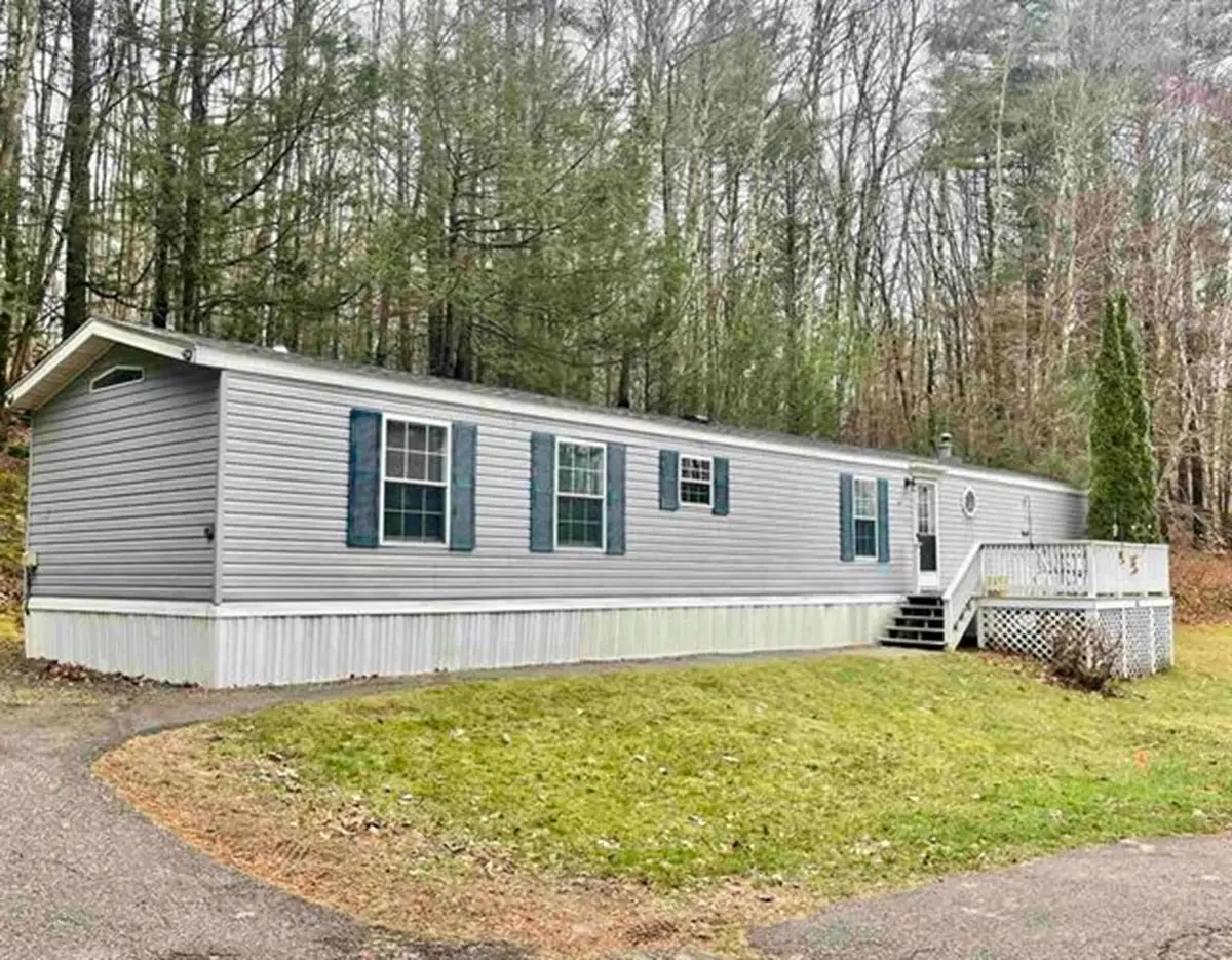 118 Princeton Street, Newmarket, NH 03857 - #1
