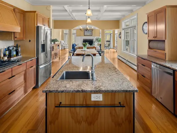 10 Hedgehog Hill, Underhill, VT 05489