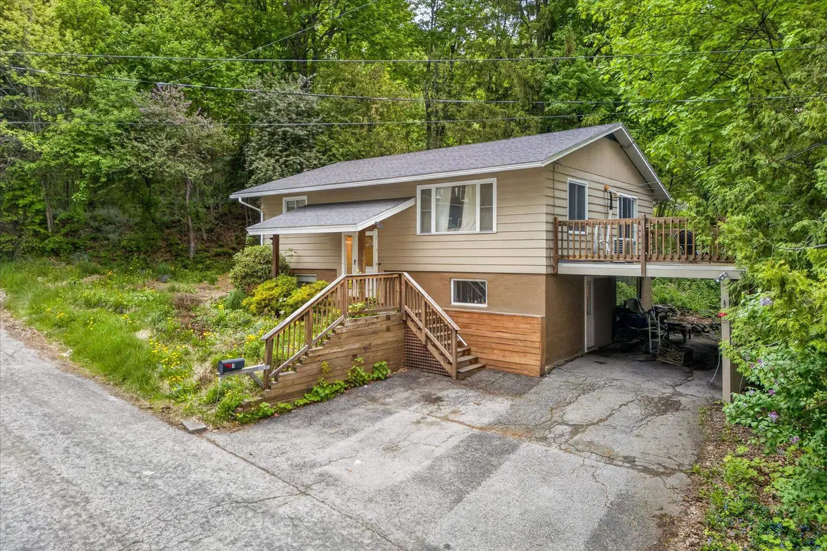 7 Wendell Place, Graniteville, VT 05641 - #1