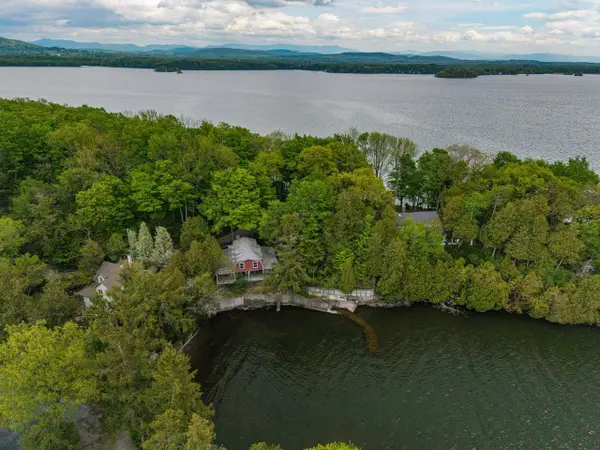 526 Flat Rock Road, Charlotte, VT 05445