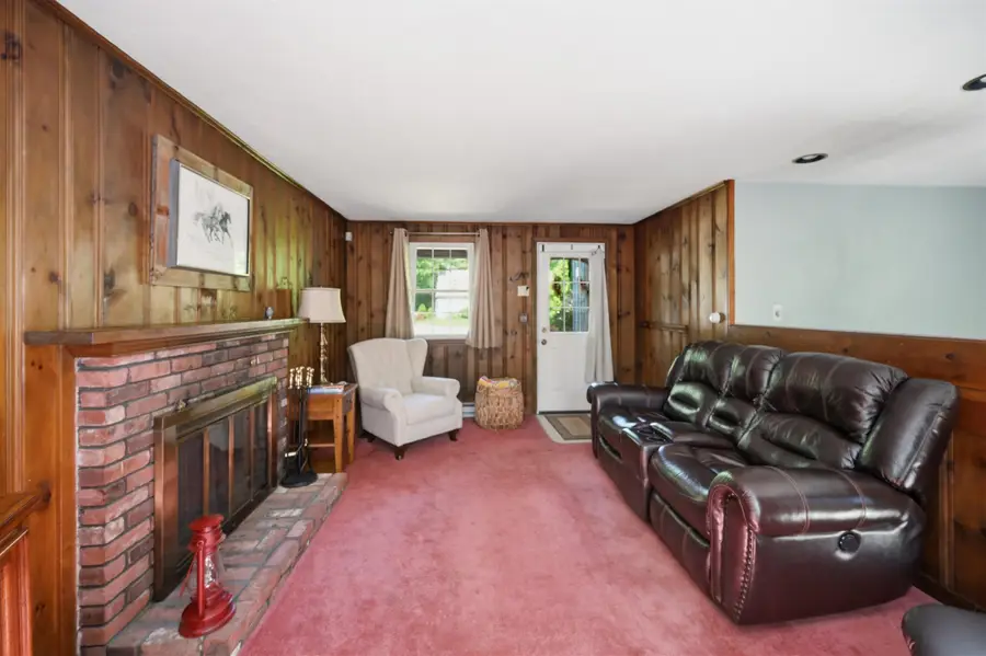 23 Rustic Lane, Plaistow, NH 03865 - #3