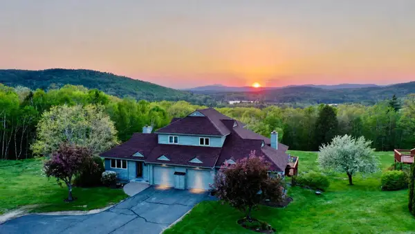 19 North Peak Village Road, Newbury, NH 03255
