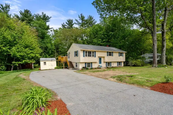 87 Belmont Drive, Merrimack, NH 03054