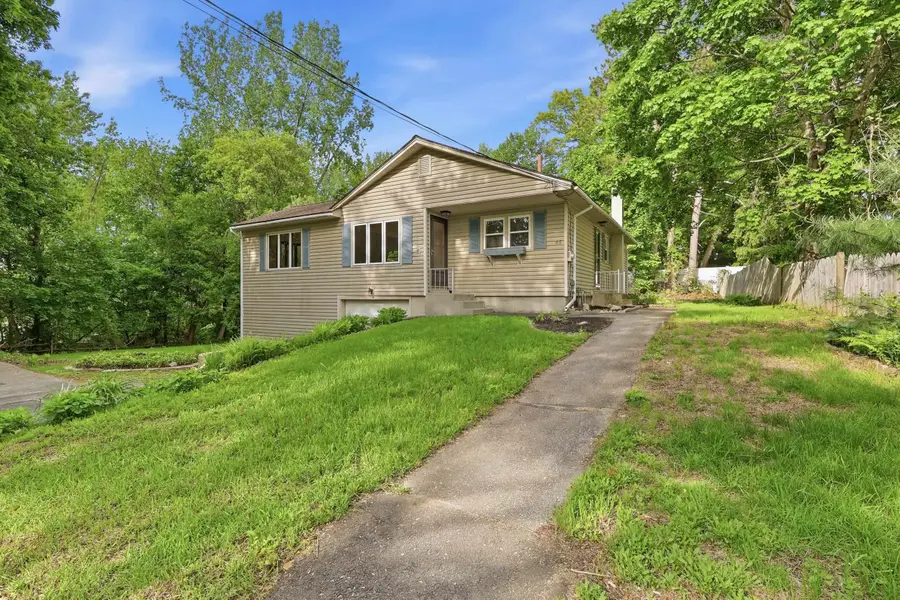 85 Whitney Avenue, Manchester, NH 03104 - #2