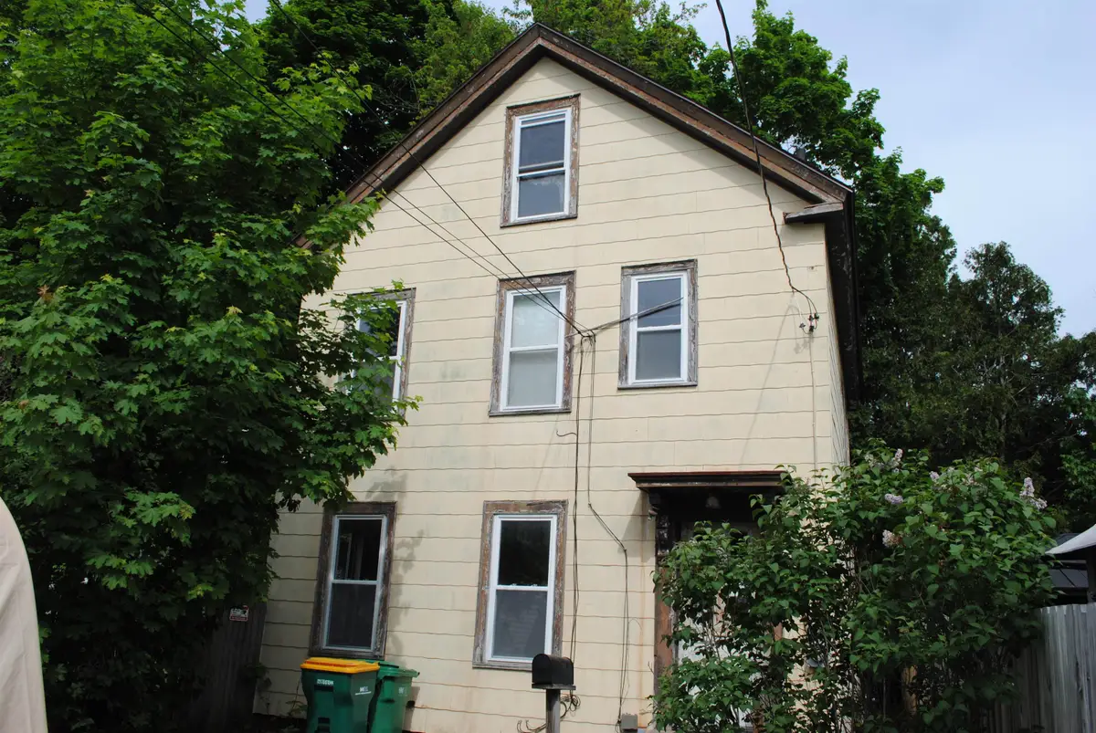 19 Pine Street, Rochester, NH 03867 - #1
