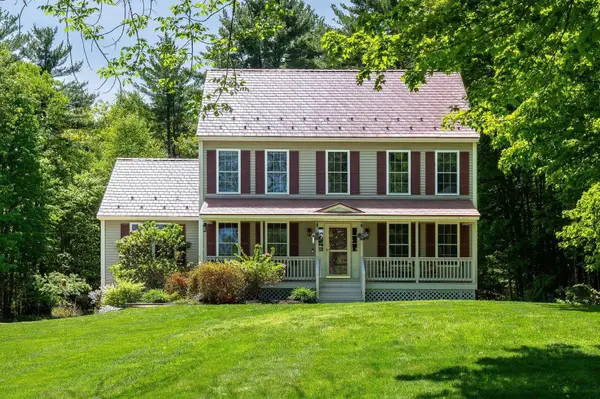 137 Ash Swamp Road, Newmarket, NH 03857