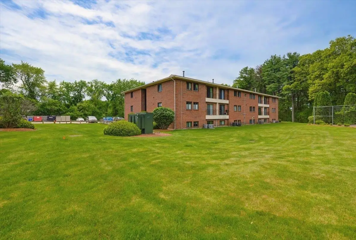 525 Abbott Farm Lane, Hudson, NH 03051 - #1