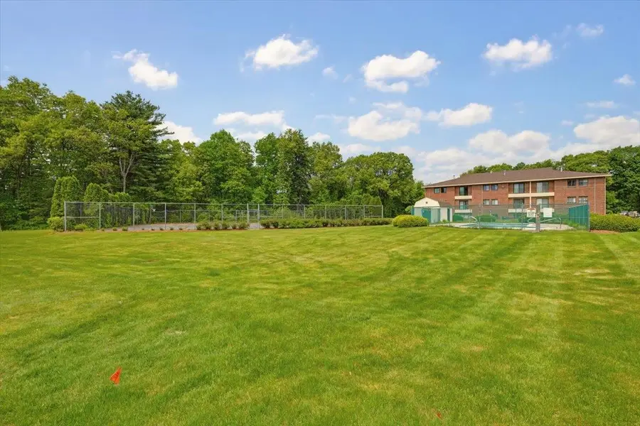 525 Abbott Farm Lane, Hudson, NH 03051 - #3