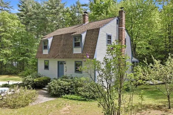199 Oak Hill Road, Francestown, NH 03043