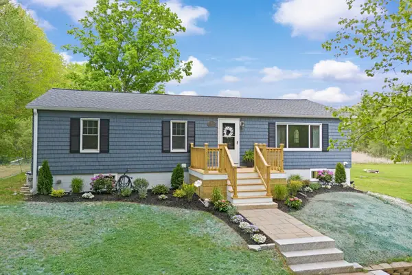 74 Little River Road, Kingston, NH 03848