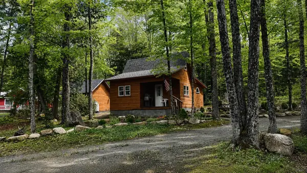 27 Birch Point S, Morgan, VT 05853