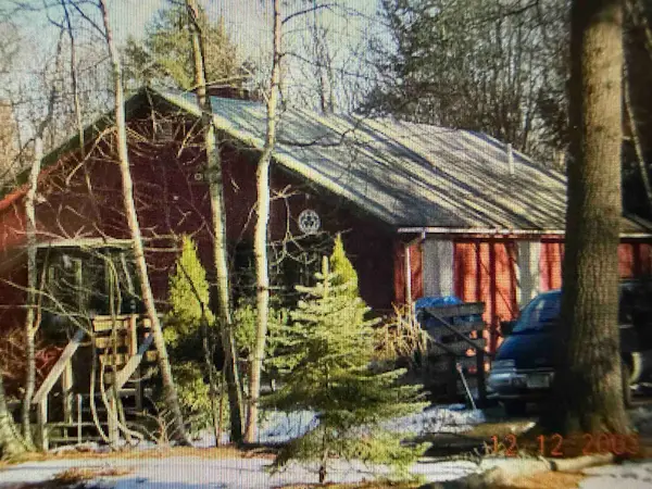 360 Farmington Road, Milton, NH 03851