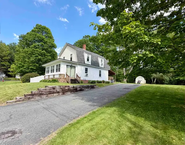 17 Dartmouth Street, Claremont, NH 03743