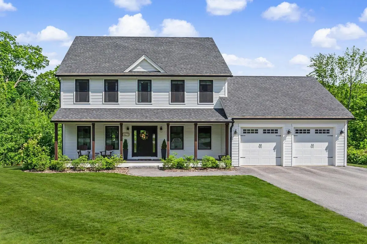 7 Valerie Lane, Derry, NH 03038 - #1