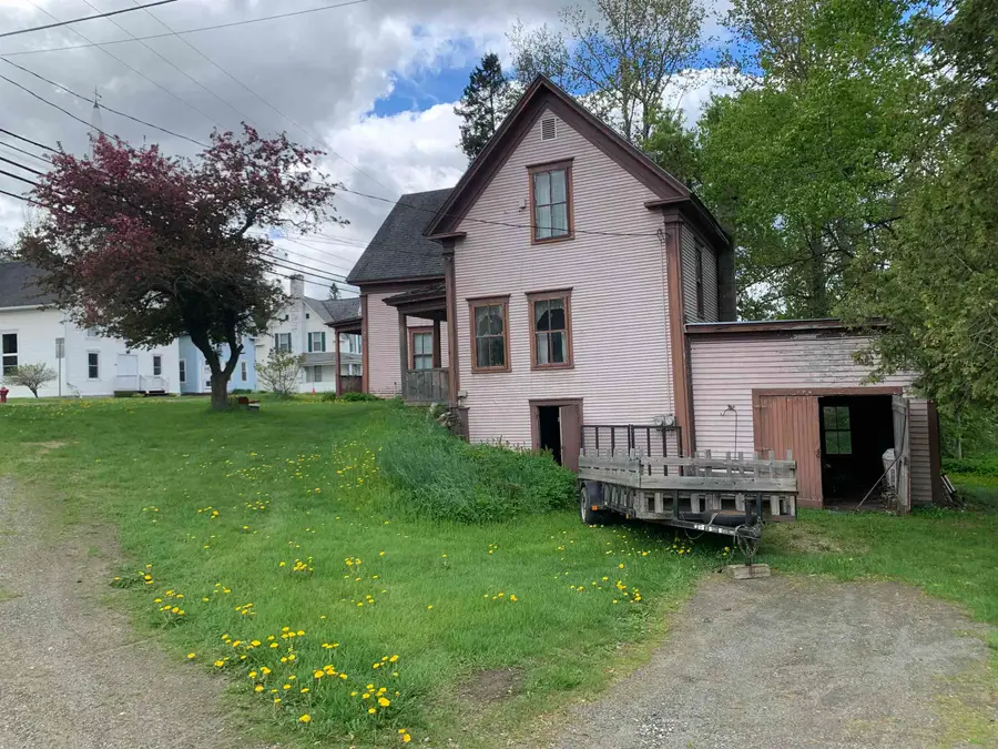 885 Washington Street, West Stewartstown, NH 03597 - #3