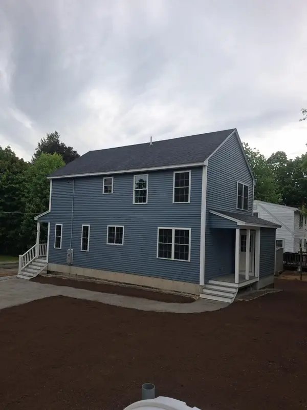2 Maple Street, Hillsborough, NH 03244