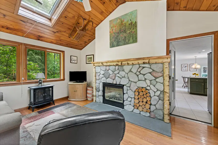30 Chipmunk Circle, Gilford, NH 03249 - #3