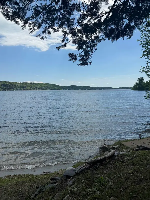 99 Spooner Point, Castleton, VT 05735