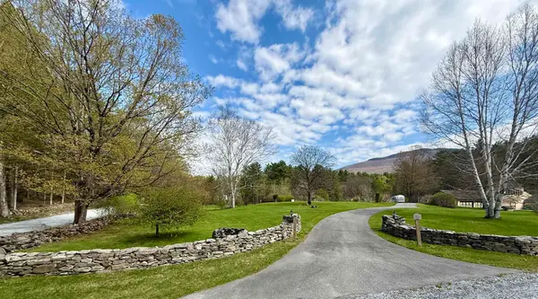 7 Dusty Hollow Lane, Dorset, VT 05251