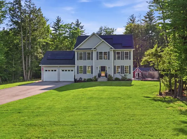 11 Bancroft Circle, Mont Vernon, NH 03057