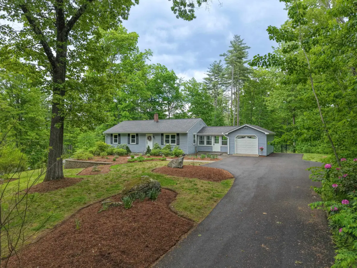 12 Ponemah Hill Road, Amherst, NH 03031 - #1