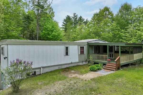 2 Lily Lane, Thornton, NH 03285