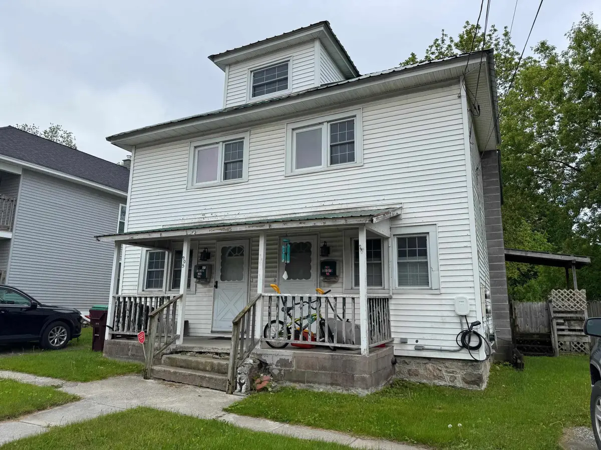 905 County Street, Bennington, VT 05201 - #1